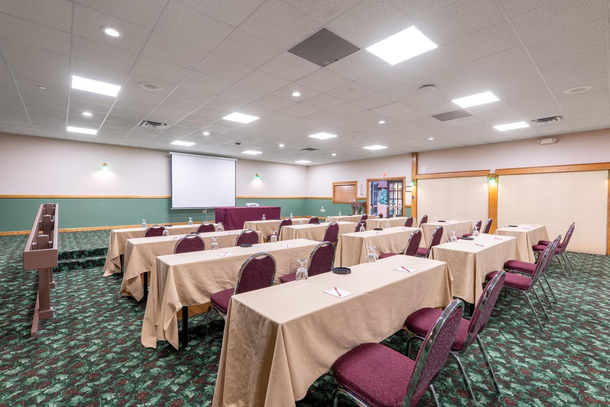 Fireside Inn & Suites West Lebanon Exterior photo