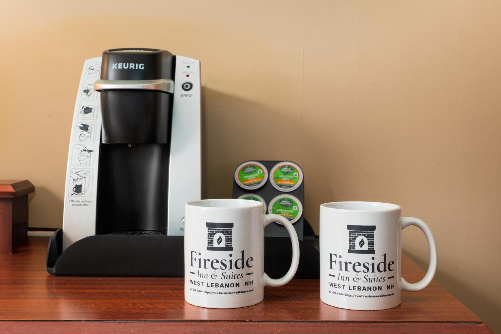 Fireside Inn & Suites West Lebanon Exterior photo